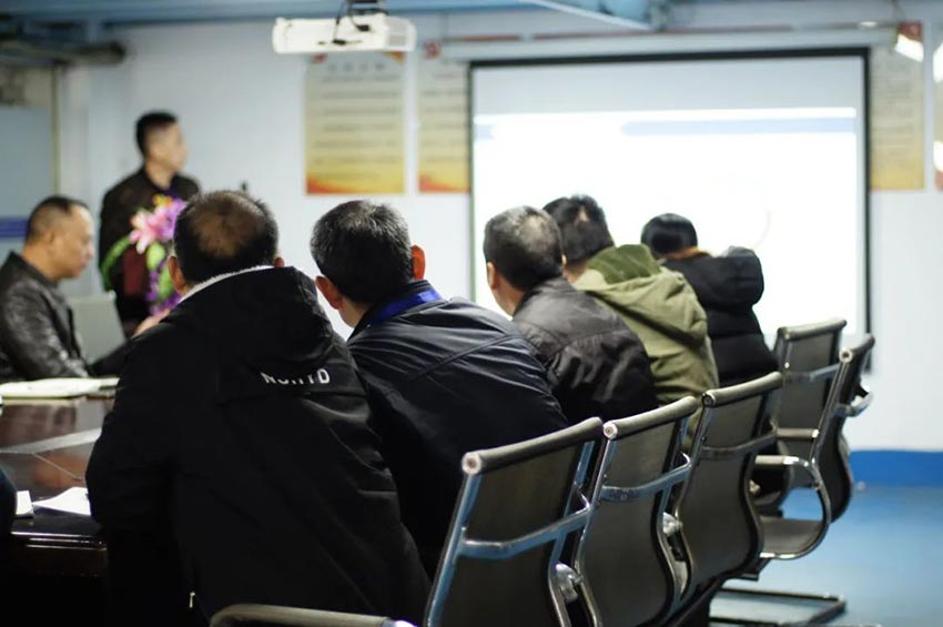 萬(wàn)達業(yè)研發(fā)、生產(chǎn)2020年度工作總結暨2021年度工作計劃專(zhuān)題會(huì )議